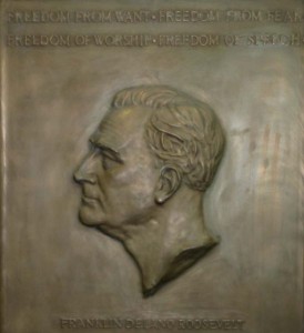 selma_burke_roosevelt_plaque1 The Franklin Roosevelt plaque in the Recorder of Deeds Building in Washington